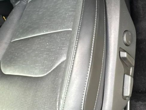 Certified 2024 Kia Niro FWD image 34