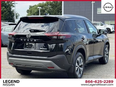 Certified 2023 Nissan Rogue SV w/ SV Premium B Package AWD/4WD image 8