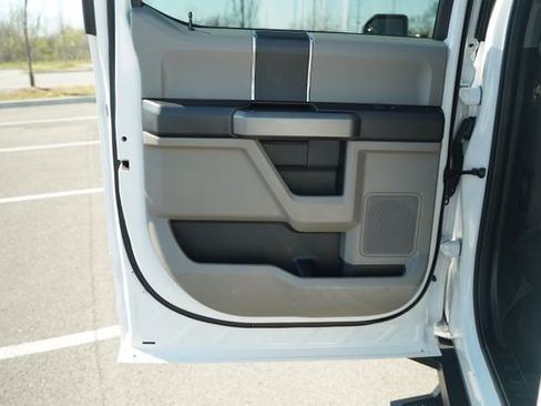 Used 2019 Ford F150 XLT AWD/4WD image 15