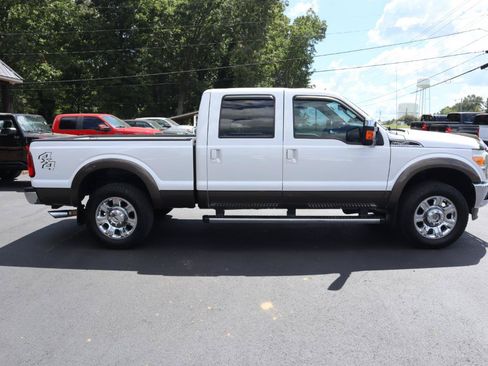 Used 2016 Ford F250 Lariat w/ Chrome Package AWD/4WD image 4