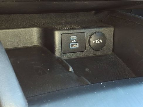 Used 2023 Ford Escape Platinum AWD/4WD image 26