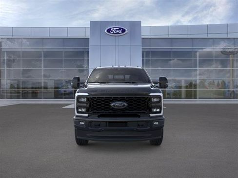New 2026 Ford F250 Lariat w/ Black Appearance Package AWD/4WD image 6