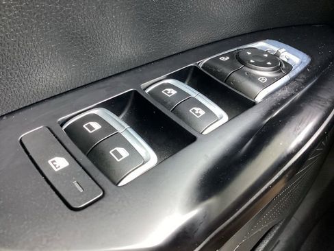 Used 2023 Kia K5 GT-Line image 22