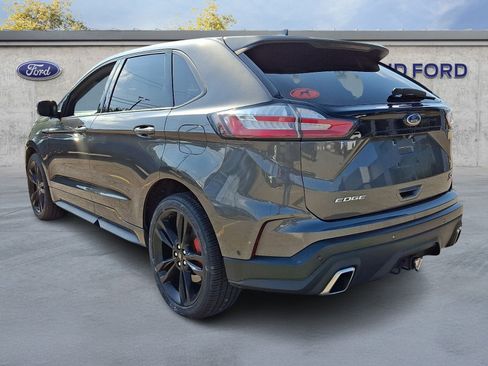 Used 2019 Ford Edge ST w/ Equipment Group 401A AWD/4WD image 4