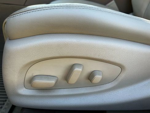 Used 2015 Cadillac ATS Performance w/ Cold Weather Package image 33