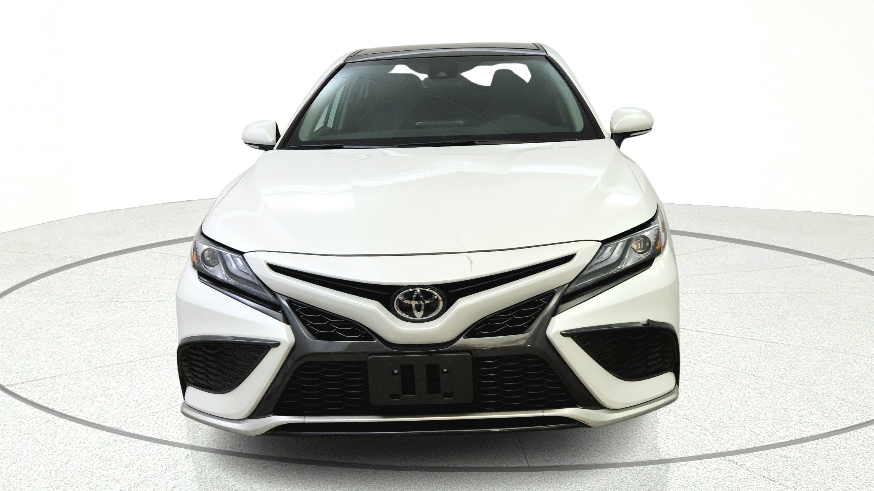 Used 2023 Toyota Camry XSE w/ Cold Weather Package FWD image 2