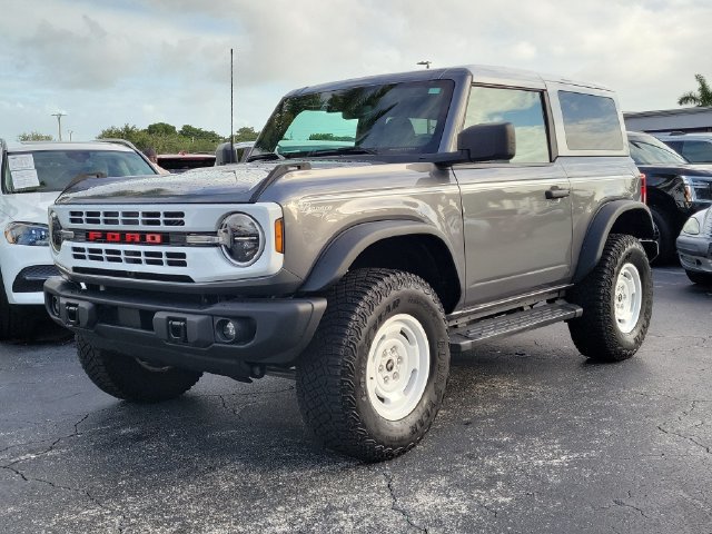 Used 2024 Ford Bronco Heritage Edition AWD/4WD image 33