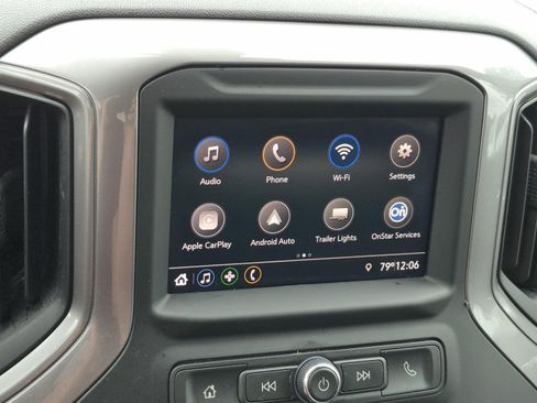 Used 2022 Chevrolet Silverado 1500 Custom w/ Safety Confidence Package AWD/4WD image 25