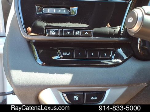 Certified 2023 Lexus RX 350 Premium w/ Accessory Package AWD/4WD image 11