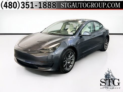 Used 2023 Tesla Model 3 Standard Range RWD image 1