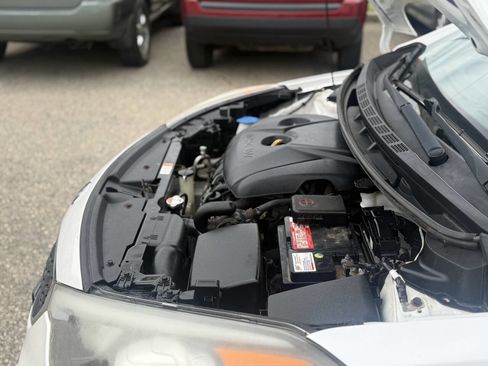 Used 2014 Kia Forte LX FWD image 26