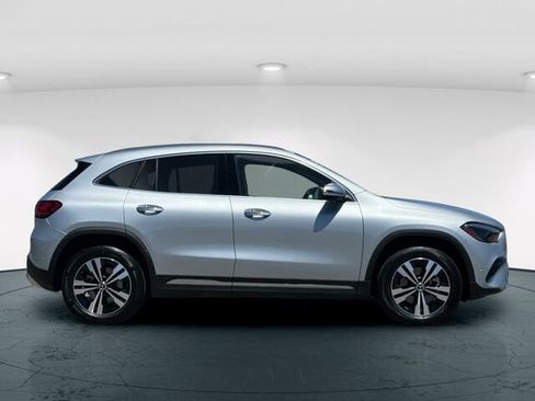 Certified 2026 Mercedes-Benz GLA 250 image 8