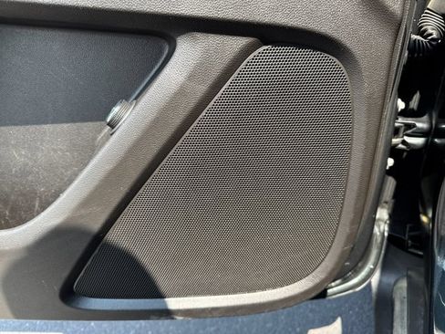 Used 2019 Chevrolet Traverse LT AWD/4WD image 12