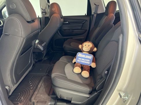 Used 2014 Chevrolet Traverse LT w/ All-Star Edition image 20