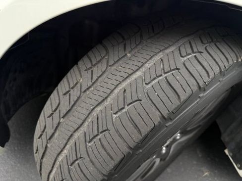Used 2014 Honda Odyssey Touring Elite image 33
