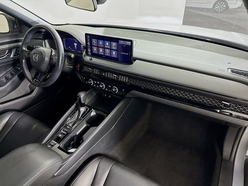 Used 2023 Honda Accord Sport image 35
