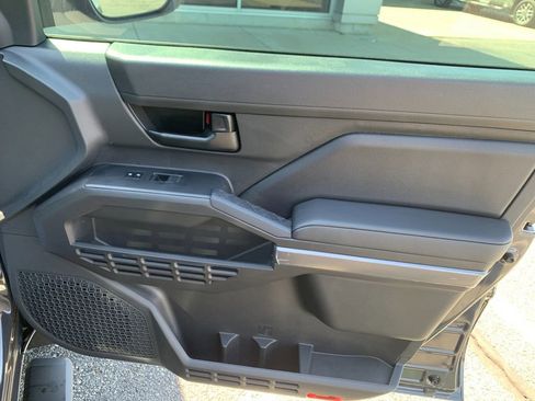 New 2026 Toyota Tacoma SR5 AWD/4WD image 19