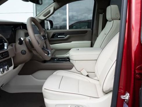 New 2026 GMC Yukon XL Denali w/ Sun & Power Step Package image 18