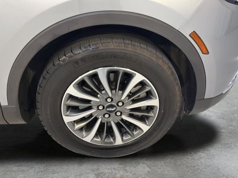 Used 2023 Lincoln Nautilus AWD w/ Premium Package image 31