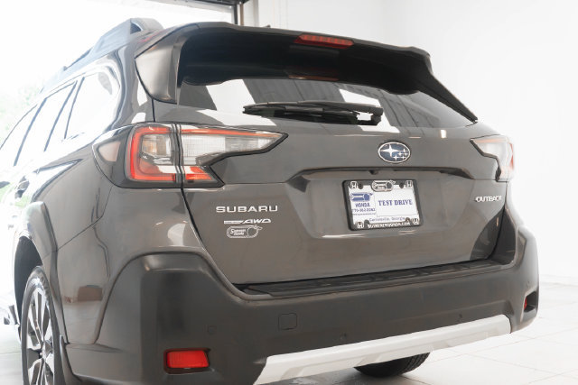 Used 2024 Subaru Outback Limited AWD/4WD image 26