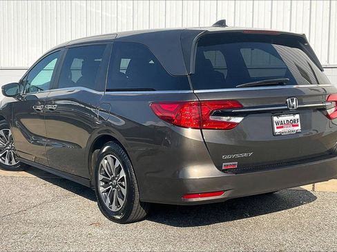 Used 2023 Honda Odyssey EX-L image 15