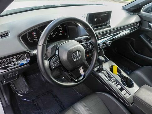 Used 2024 Honda Civic Sport image 12