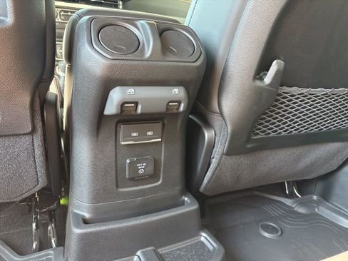 New 2025 Jeep Wrangler Unlimited Rubicon 392 image 21