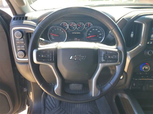 Used 2021 Chevrolet Silverado 1500 LT Trail Boss w/ Convenience Package II image 22