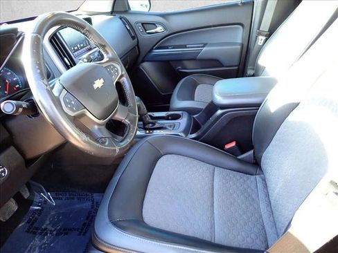 Used 2018 Chevrolet Colorado Z71 image 10