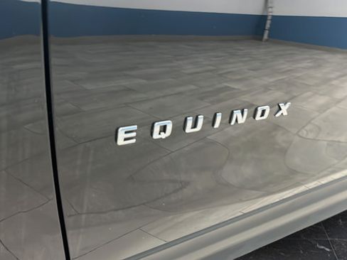 Used 2020 Chevrolet Equinox LT AWD/4WD image 36
