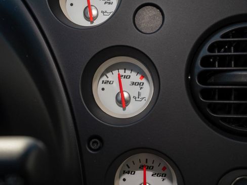 Used 2006 Dodge Viper SRT-10 RWD image 23