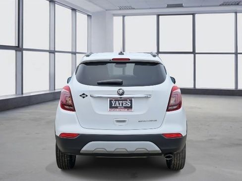 Used 2021 Buick Encore Preferred w/ Safety Package image 5