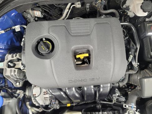 Used 2019 Hyundai Elantra SEL image 30