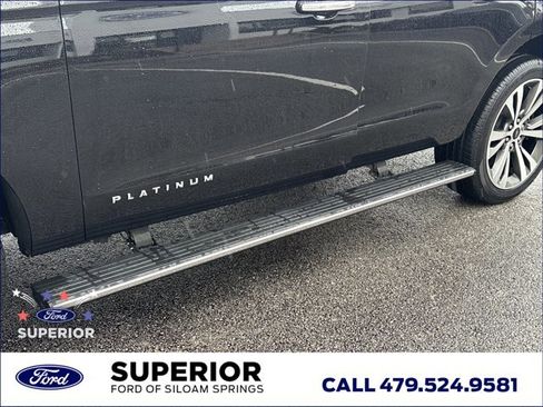 Used 2021 Ford Expedition Platinum AWD/4WD image 15