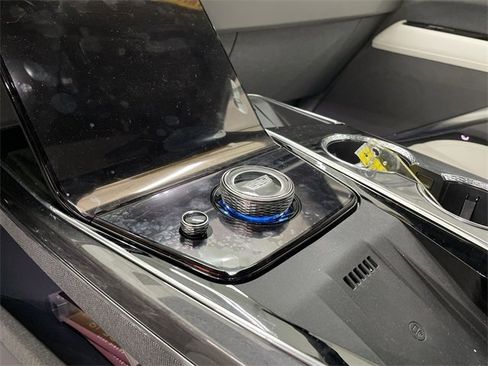 New 2025 Cadillac Escalade IQ Luxury 1 w/ LPO, Radiant Package image 23