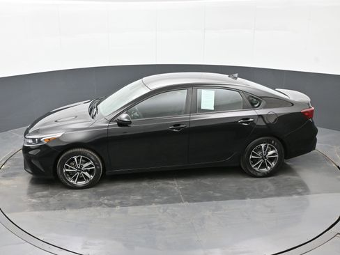 Used 2022 Kia Forte LXS image 37