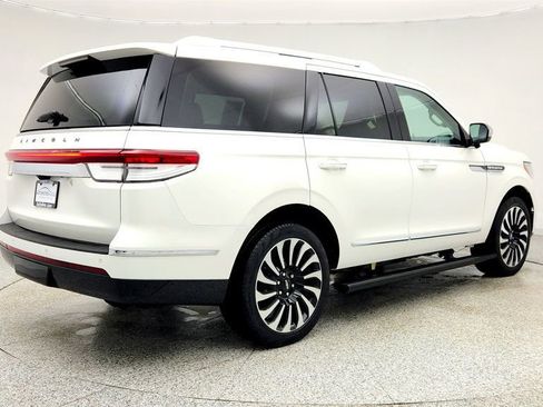 Used 2023 Lincoln Navigator Black Label image 5