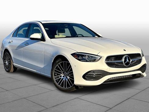Used 2025 Mercedes-Benz C 300 4MATIC Sedan image 2