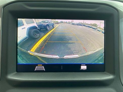 Used 2020 GMC Sierra 1500 2WD Double Cab w/ Sierra Value Package image 22