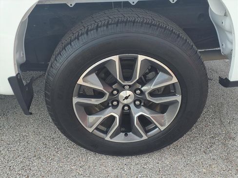 Used 2020 Chevrolet Silverado 1500 RST w/ Texas Edition image 25