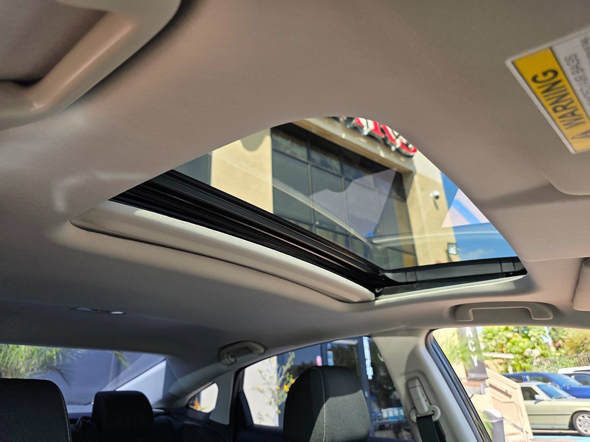Used 2018 Honda Civic EX-T image 18
