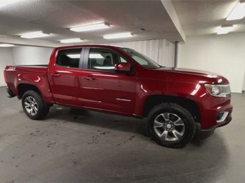 Certified 2019 Chevrolet Colorado Z71 image 2