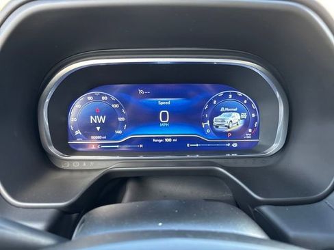 Used 2023 Chevrolet Tahoe Z71 w/ Z71 Off-Road Package image 15