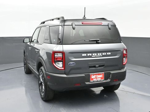 Used 2024 Ford Bronco Sport Outer Banks image 4