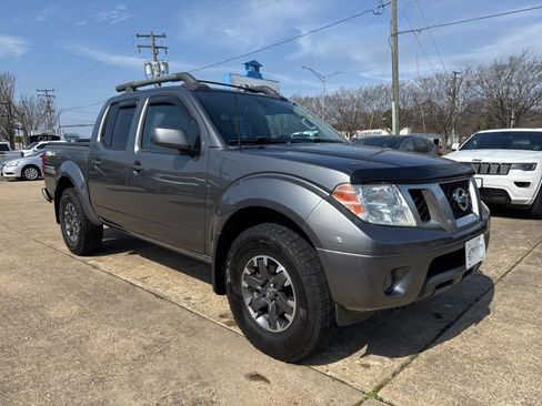Used 2016 Nissan Frontier PRO-4X w/ Pro-4x Luxury Package image 3