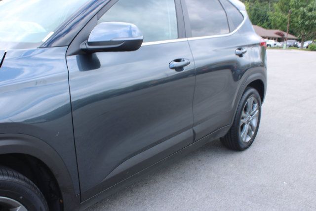 Used 2022 Kia Seltos S FWD image 44