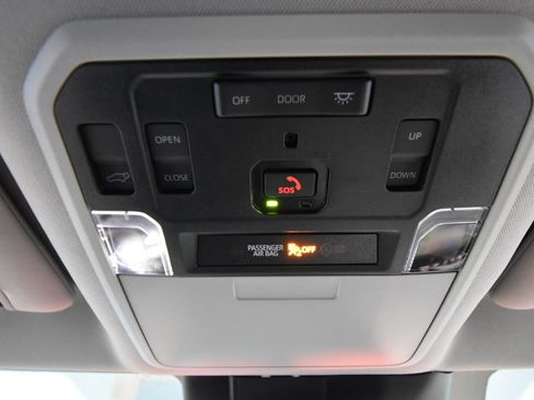 Used 2023 Toyota Sequoia TRD Pro AWD/4WD image 19