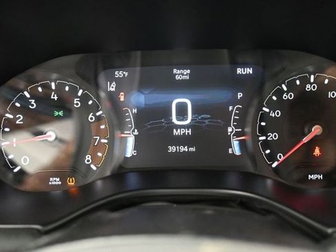 Used 2025 Jeep Compass Trailhawk AWD/4WD image 28