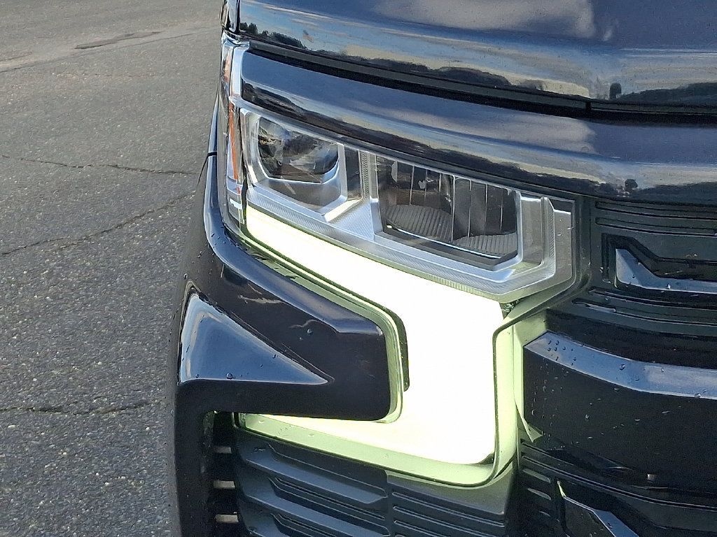 Certified 2023 Chevrolet Silverado 1500 RST w/ LPO, Dark Essentials Package AWD/4WD image 9