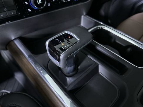 New 2026 Chevrolet Silverado 1500 High Country AWD/4WD image 16